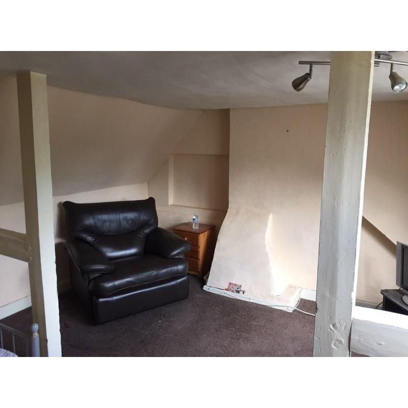 Room to let