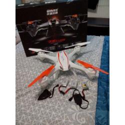Udi flying falcon hd drone