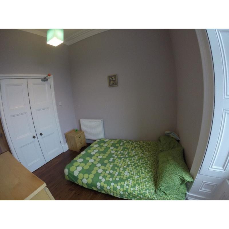 Cheap cozy room in Edinburgh to rent in the end of june !