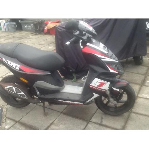 Piaggio nrg 2010 short mot needs nothing for mot