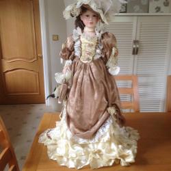 KNIGHTSBRIDGE COLLECTION DOLL