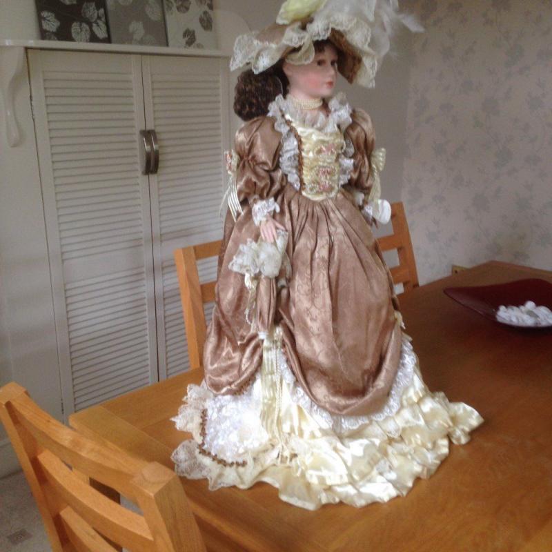 KNIGHTSBRIDGE COLLECTION DOLL