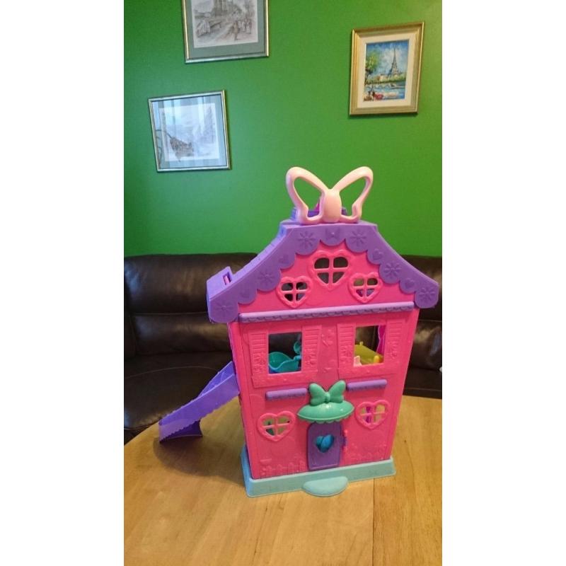 MINNIE MOUSE POLKA DOT HOUSE