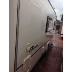 Bailey pageant champagne 2005 4 berth