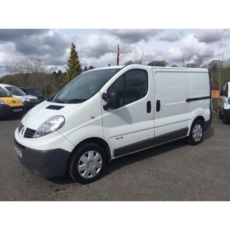 2011 RENAULT TRAFIC VIVARO SL27 2.0 DCI SWB VAN SAT NAV * FINANCE