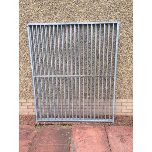 Galvanised metal dog run