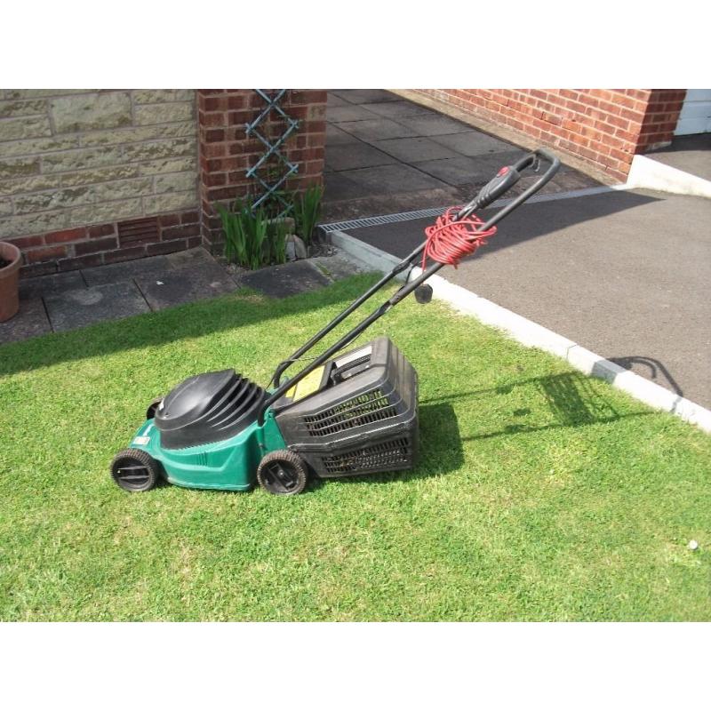 QUALCAST ROTARY ELECTRIC LAWNMOWER IN EXCELLENT EWORKING ORDER