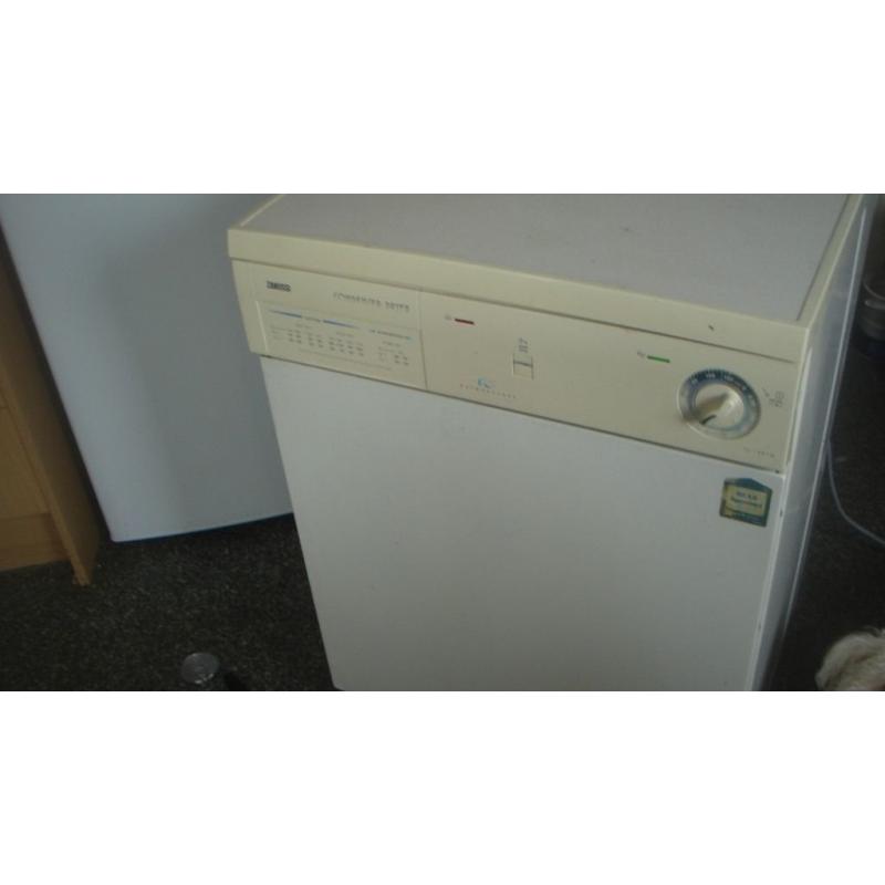 zanussi tumble dryer