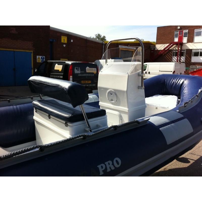 steering helm console and seat for rib boat