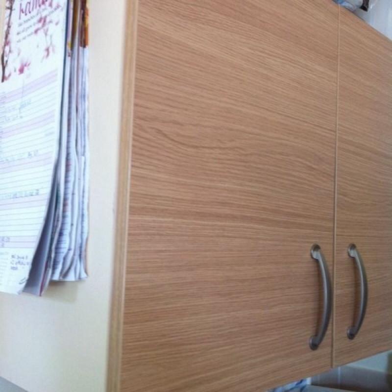 WANTED....... Kitchen cupboards & work top