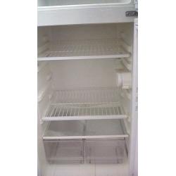 Whiralpool frige freezer