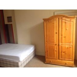 Double room in Cessnock/Ibrox for rent
