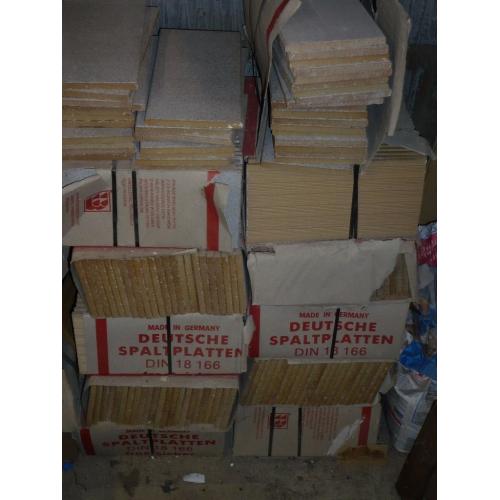 Floor tiles 115mm x 240mm x 8mm thick 7 sq metres speckled beige 1980s