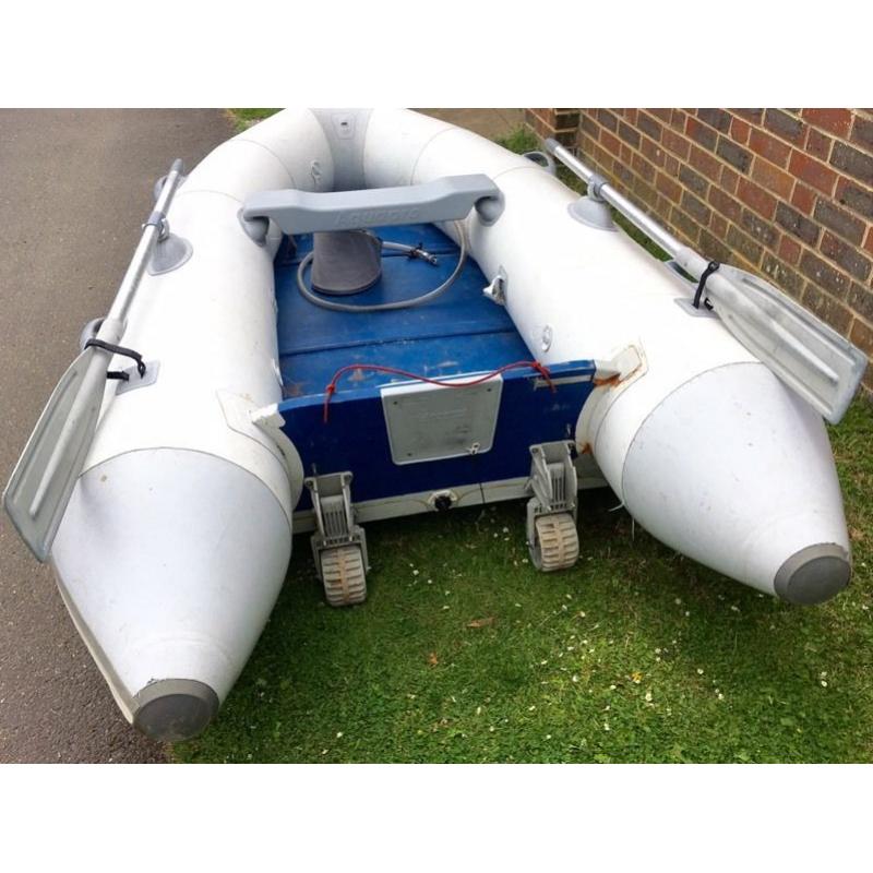 Inflatable tender