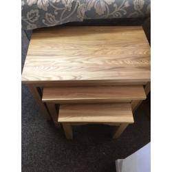 Solid oak nest of tables