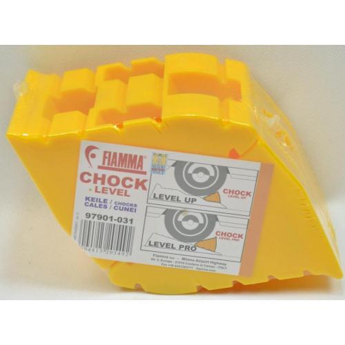 Fiamma levellers and chocks