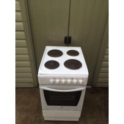 Indesit cooker and oven