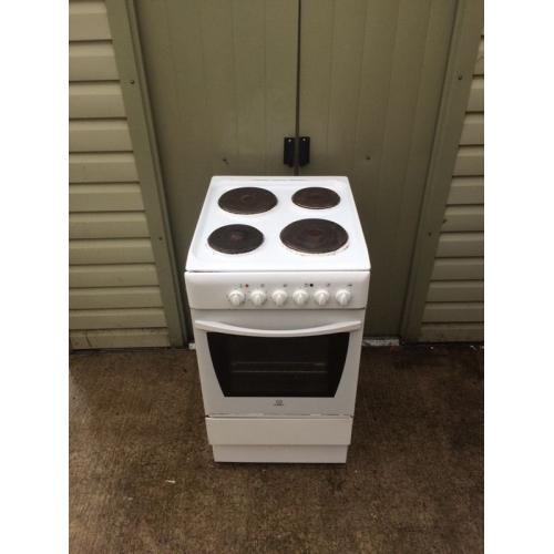 Indesit cooker and oven
