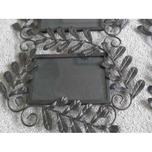 HANGING DOUBLE PHOTO FRAMES