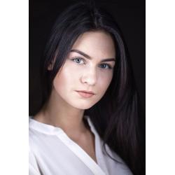 Professional Actors Headshot photographer || City Centre Studio ! Discounted rates