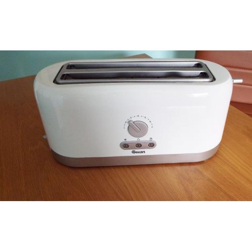 White large Swan Toaster