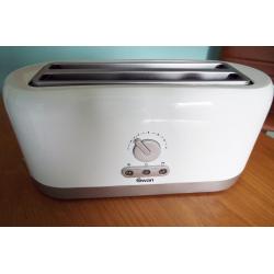 White large Swan Toaster