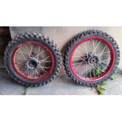 Dirt bike wheels