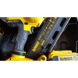 Dewalt dcn690 Framing gun not bosch makita or hilti