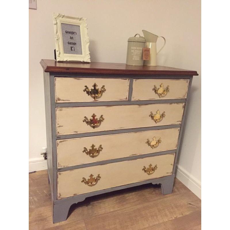 Elegant really solid fully refurbished vintage chest of drawers