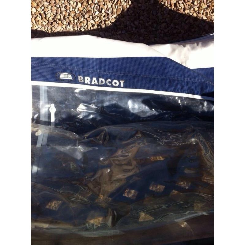 Bradcot classic awning