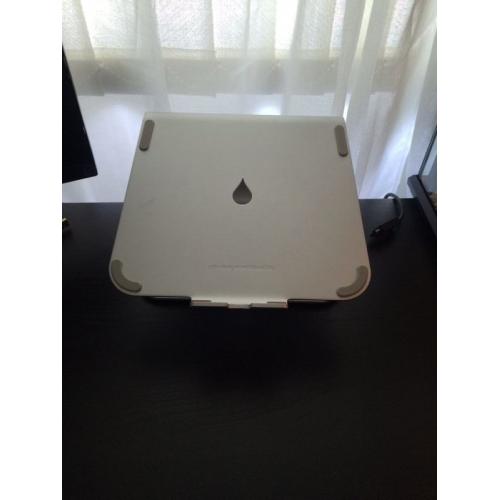 MacBook 360 Stand