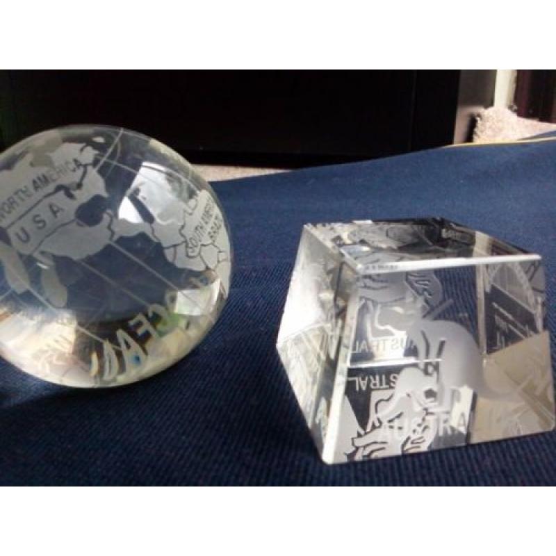 etched Glass globe and stand ex cond