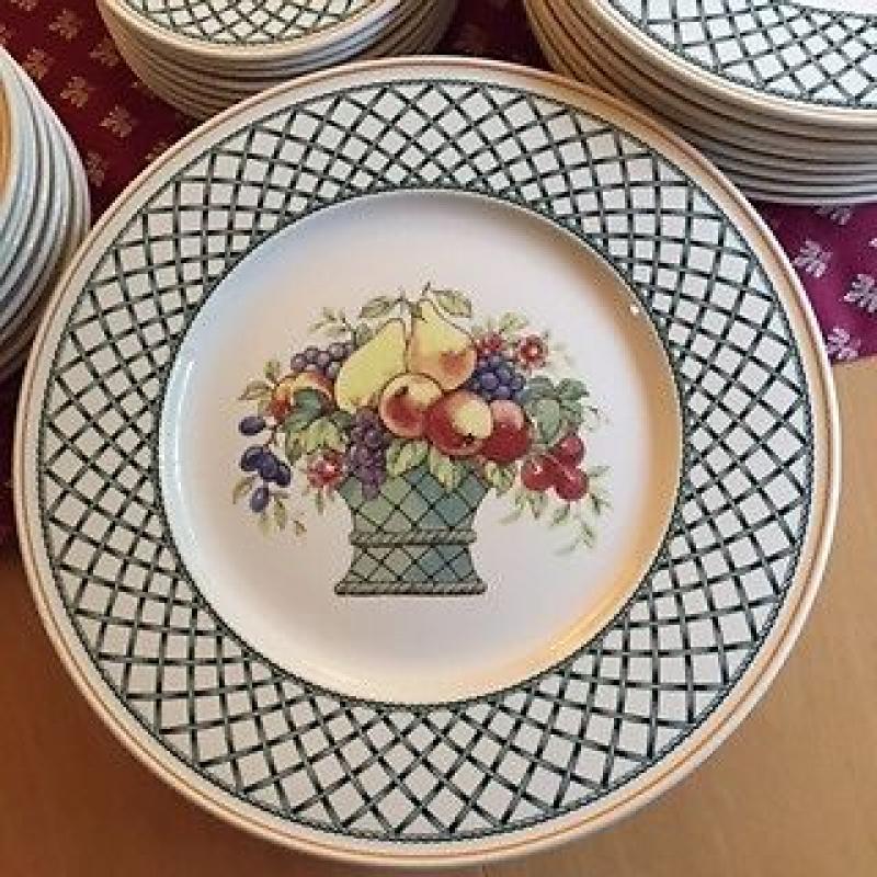 Villeroy Boch 65 piece dining set
