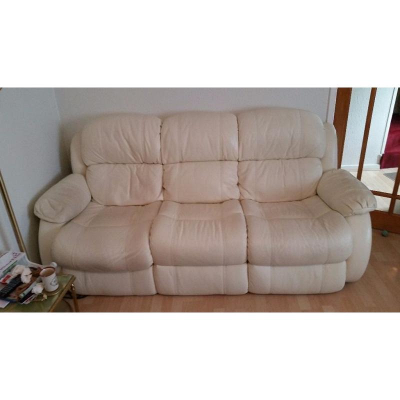 2 and 3 seater cream leather couch just over 2 years old. Very good condition