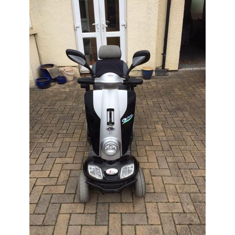 Geo 8 Mobility Scooter