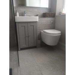 Professional Bathroom Fitters Edinburgh - Call 0131 278 0506 for free Quote