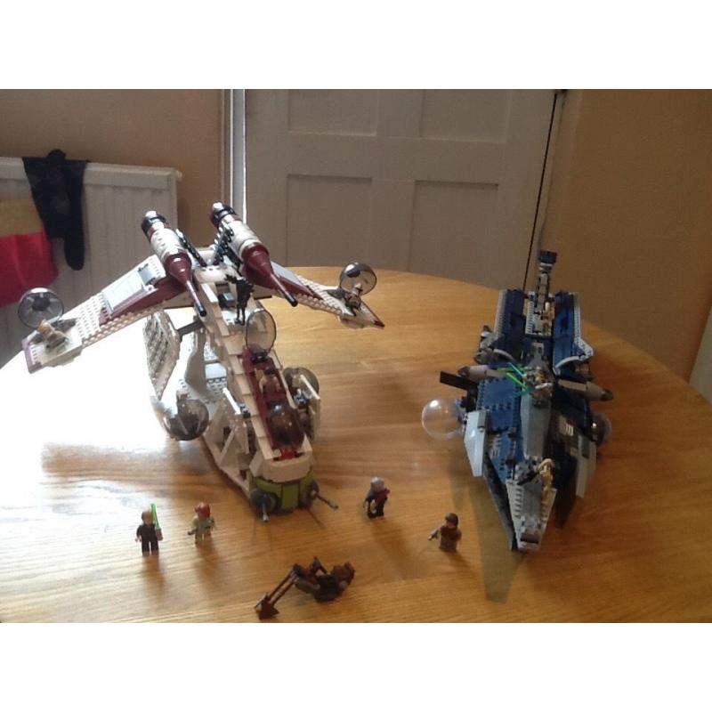 Lego Star Wars republic gunship and malevolence