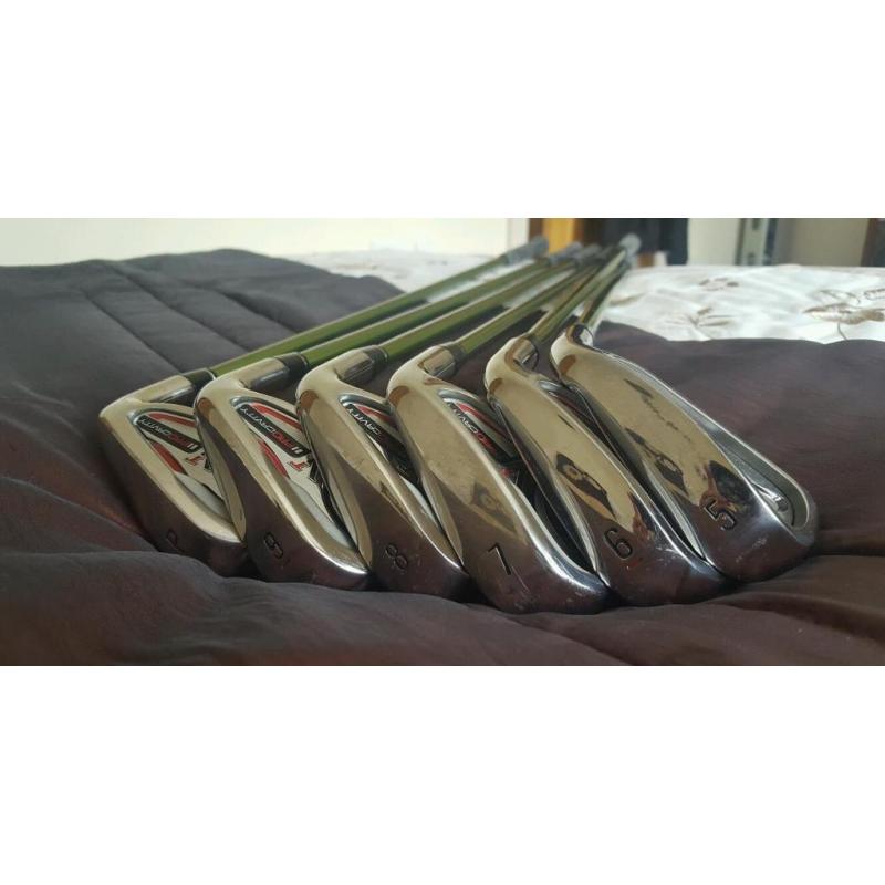 Nike Victory Red (Pro Cavity) Irons