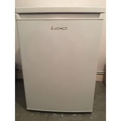 Lec undercounter fridge/freezer