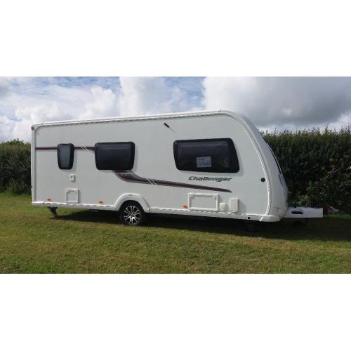 Swift Challenger 530 (2011) Caravan with Inflatable Awning And Addional Extras