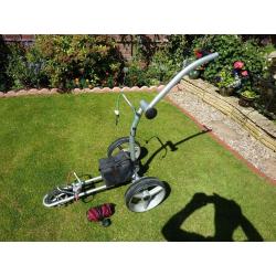 Electric golf trolley