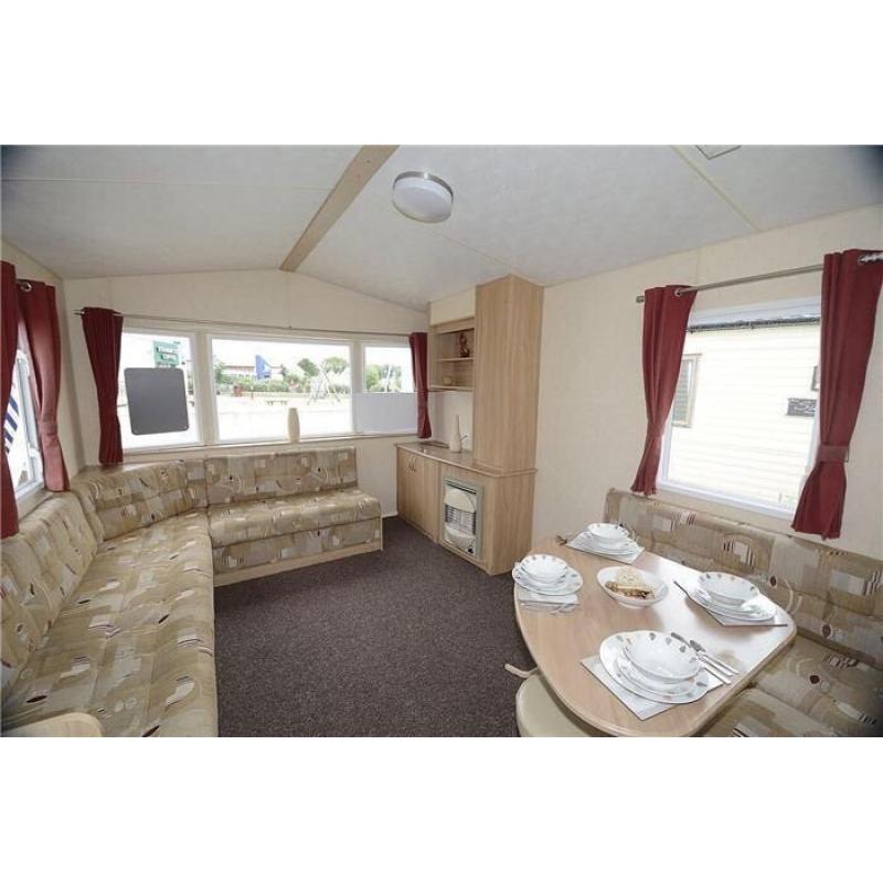 Perfect caravan on a perfect holiday park with heated indoor/outdoor pool with direct beach access