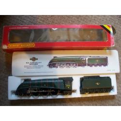 Hornby OO Guage Mallard Train (Lima Bachman)