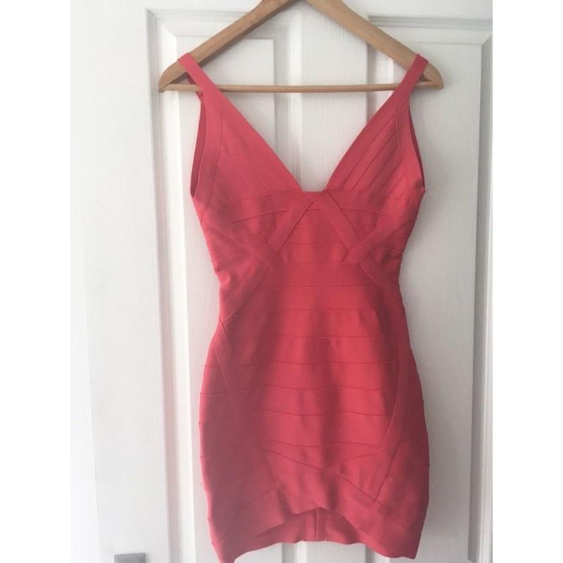 Vestry red dress