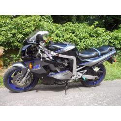 1991 suzuki gsxr 7/11 m last of the oil cooled models!