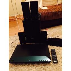 Sony Blu Ray home cinema system plus 4 Blu Ray
