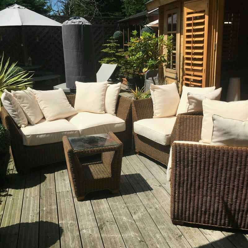 Wicker Conservatory Furniture - 1 x Two Seater, 2 x One Seater and Matching Table