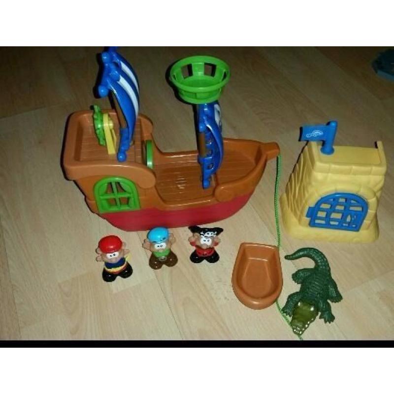 TOY BUNDLE (EXCELLENT CONDITION )