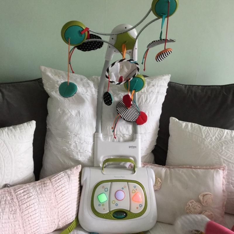 Mammas and papas cot mobile