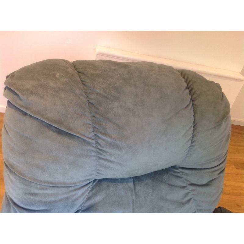 Free single reclining chair